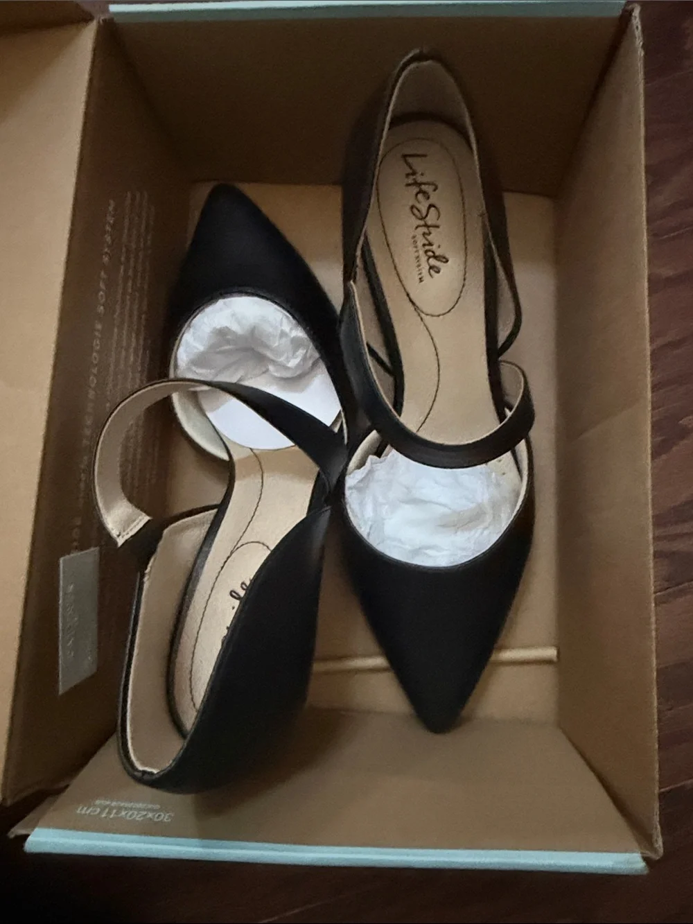 Life Stride Suki Pump Black Pointed Toe Size US 8.5